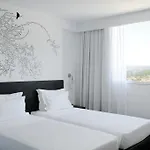 Open Village Sports & Club Guimarães