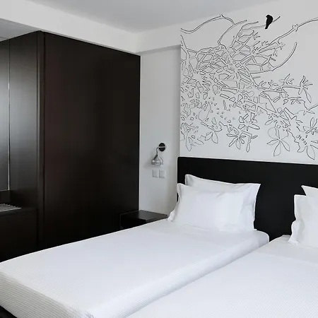 Otel Open Village Sports & Club Guimarães