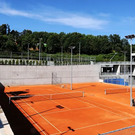 Open Village Sports & Club Hotel Guimarães
