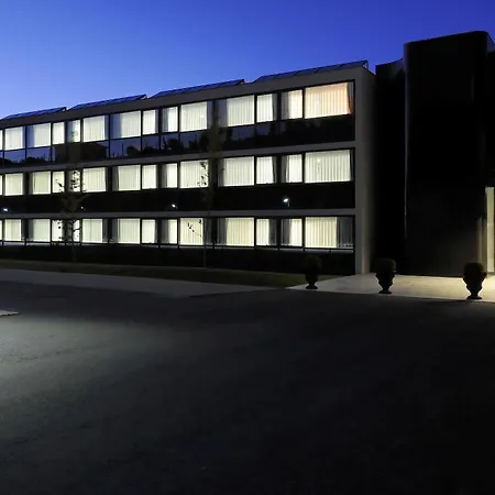 Hotell Open Village Sports Hotel&spa Club