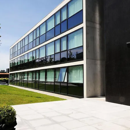 Open Village Sports Hotel&spa Club Hotell Guimarães