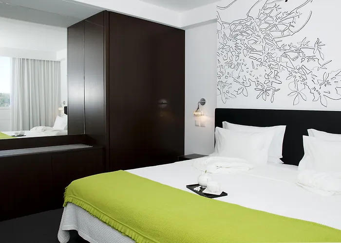 Hotel Open Village Sports & Club