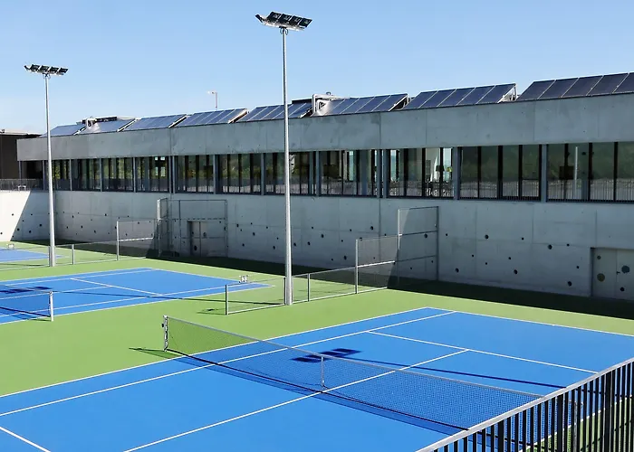 Open Village Sports Hotel&spa Club 4* Guimarães